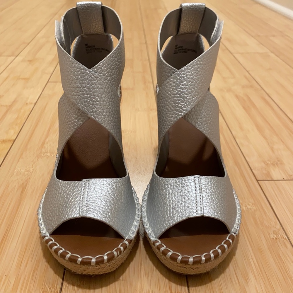 Charming Charlie Wedges